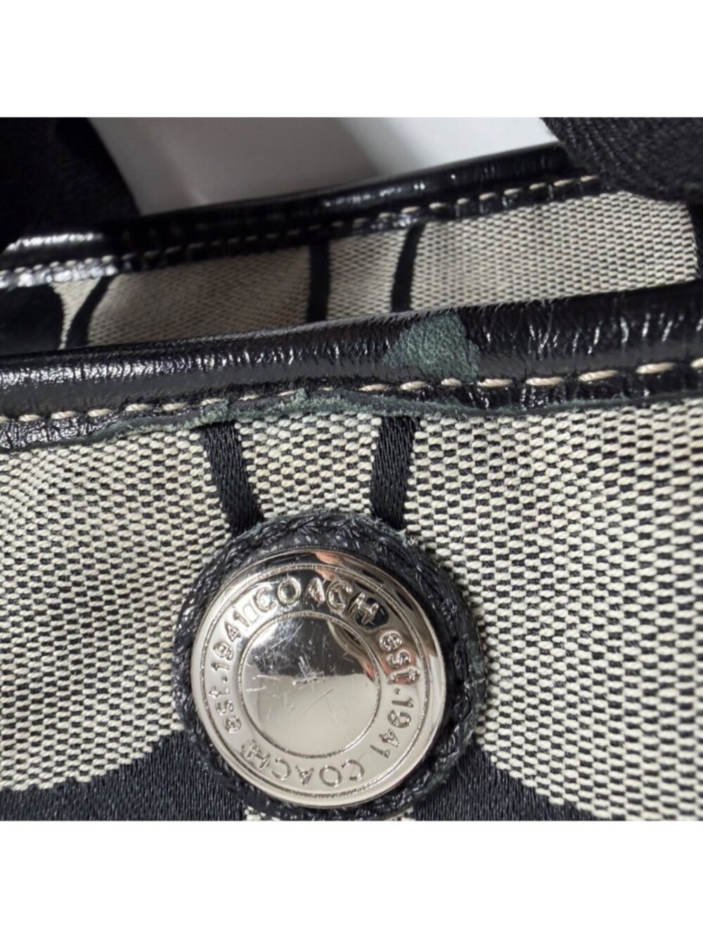 COACH Daisy Signature C Black Jacquard Shoulder Handbag F14878 Pink Lining - Picture 9 of 15